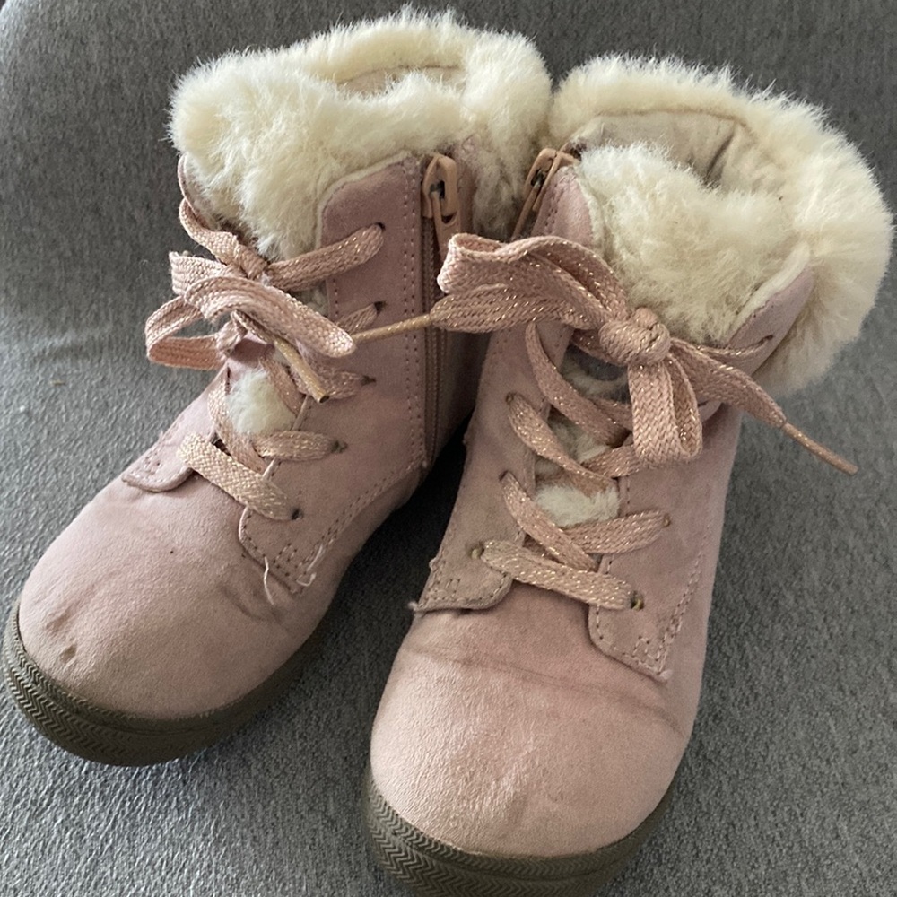 Girls Pink Fuzzy Boots
